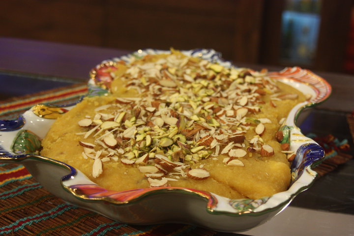 Chanay Ki Daal Ka Halwa recipe at DesiRecipes
