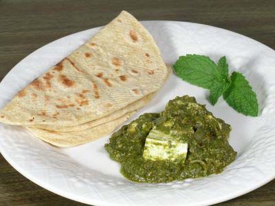 Palak Paneer recipe at DesiRecipes