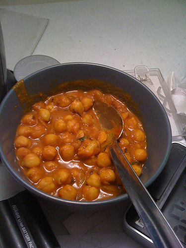 Punjabi Cholay recipe at DesiRecipes