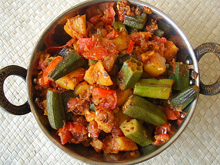 Bhindi Masala recipe at DesiRecipes