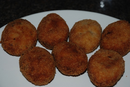Chicken Cutlets recipe at DesiRecipes
