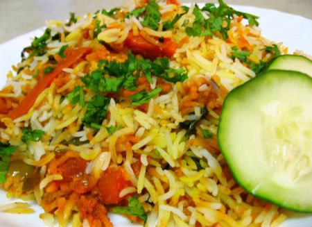 Vegetable Biryani recipe at DesiRecipes