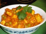 MATAR PANEER (COTTAGE CHEESE AND PEAS) at DesiRecipes.com
