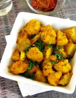 CAULIFLOWER AND POTATO MASALA at DesiRecipes.com