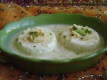 Laziz Ras Malai at DesiRecipes.com